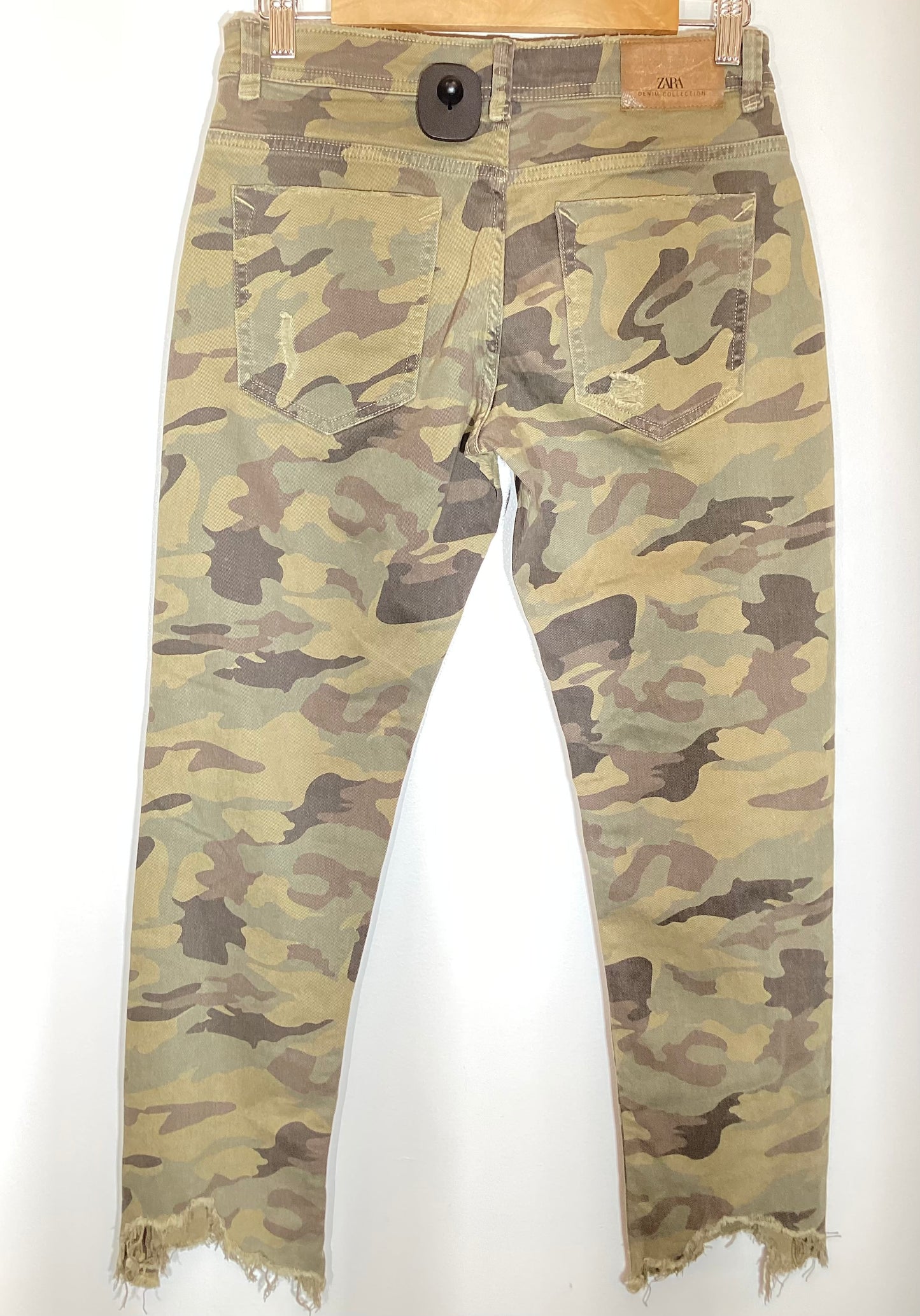 Pants Cropped By Zara  Size: 2